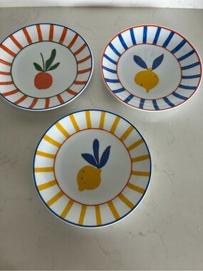 Set 3, 6 in porcelain appetizer plate from the Danica Jubilee Citrus Collection
